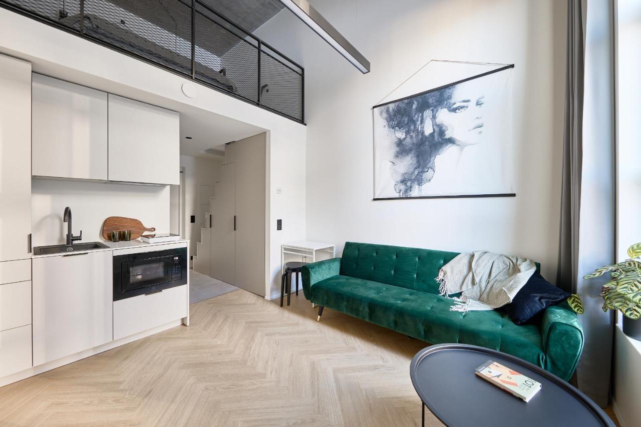 21 Stylish Lofts By Dream Stay Tallinn Bagian luar foto